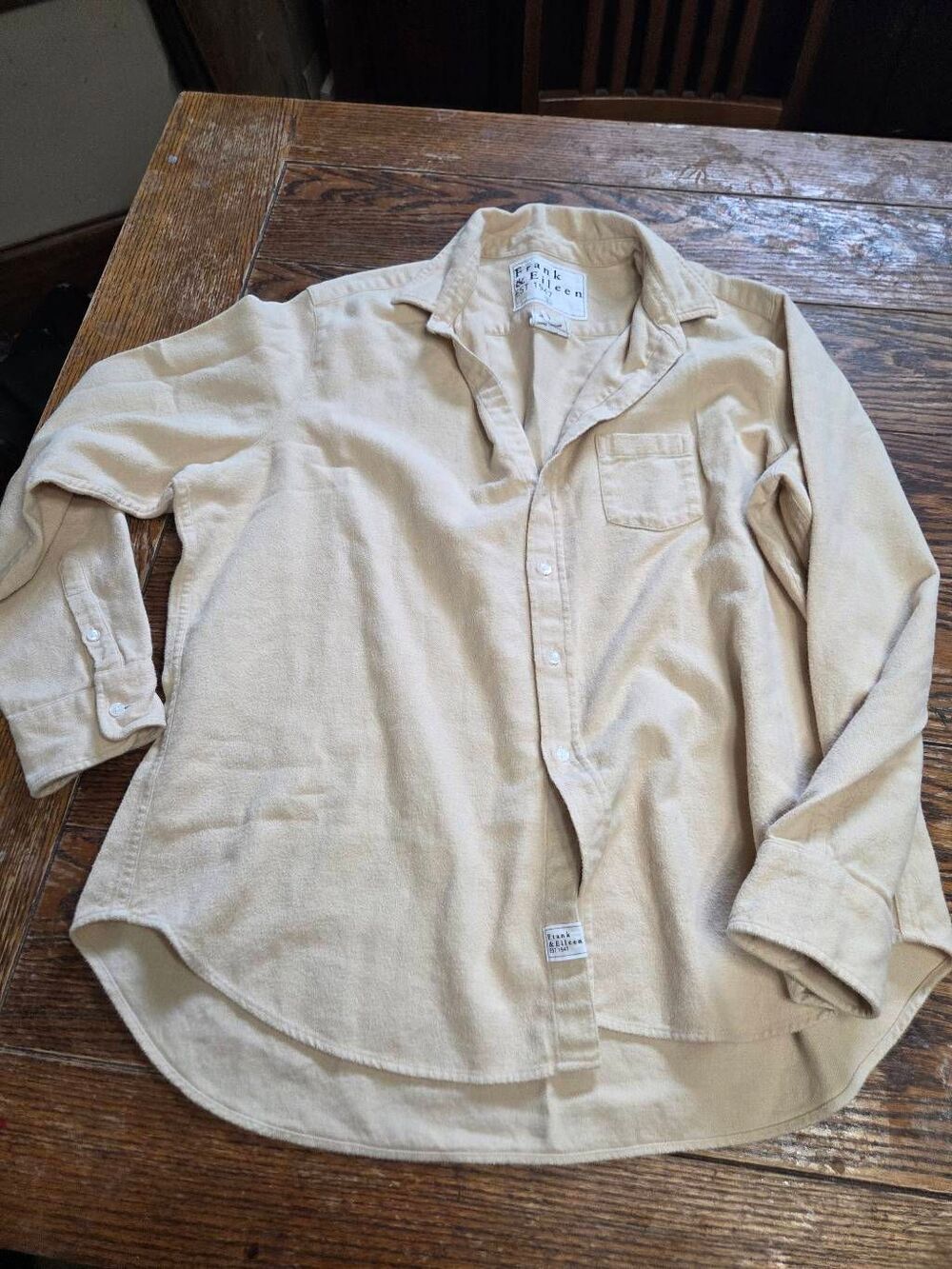 Frank&Eileen Eileen pale yellow flannel button down shirt sz Large